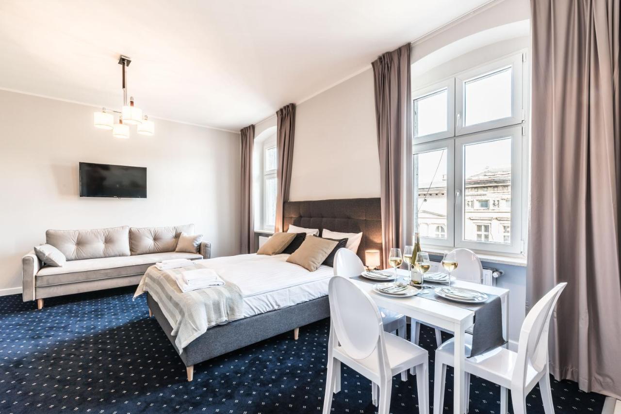 Serenity Aparthotels - Old Town Poznan By Friendly Apartments Exteriör bild