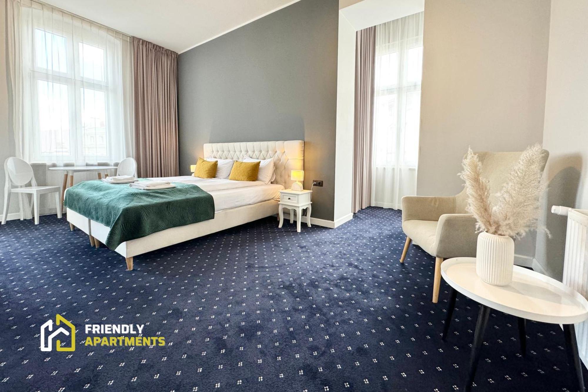 Serenity Aparthotels - Old Town Poznan By Friendly Apartments Exteriör bild
